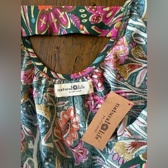 NWT Natural Life Lizzie dress in green floral size Small - Picture 4 of 5